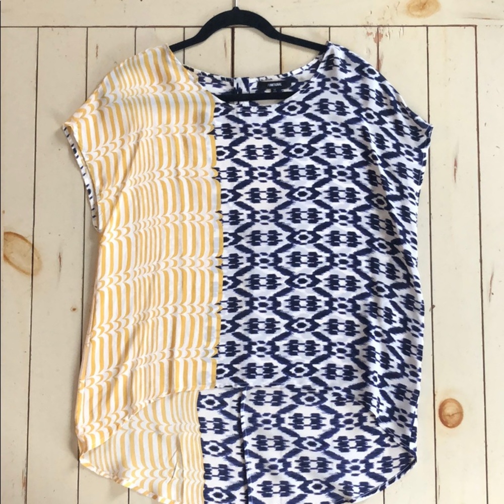 Funktional Silk Tunic Top